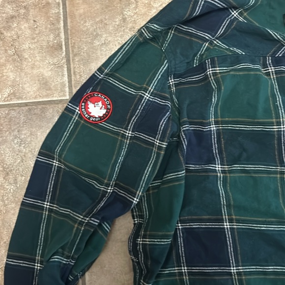 Canada Weathergear Flannel Button Up - Picture 6 of 7